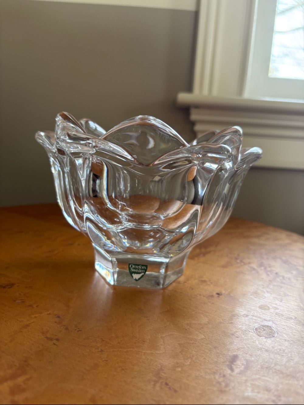 Orrefors Sweden crystal Lilly bowl